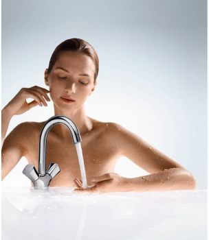 Смеситель для раковины Hansgrohe Logis 71222000. Фото