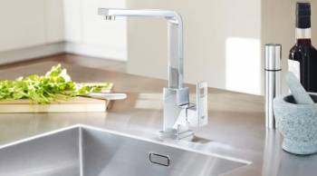 Cмеситель для мойки GROHE Eurocube 31255000. Фото